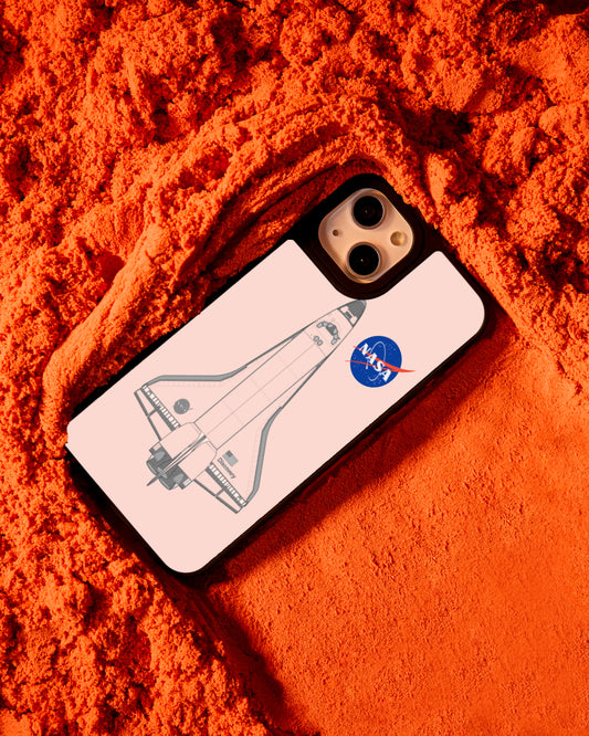 Deercase'den NASA işbirliği ile Uzay koleksiyonu
