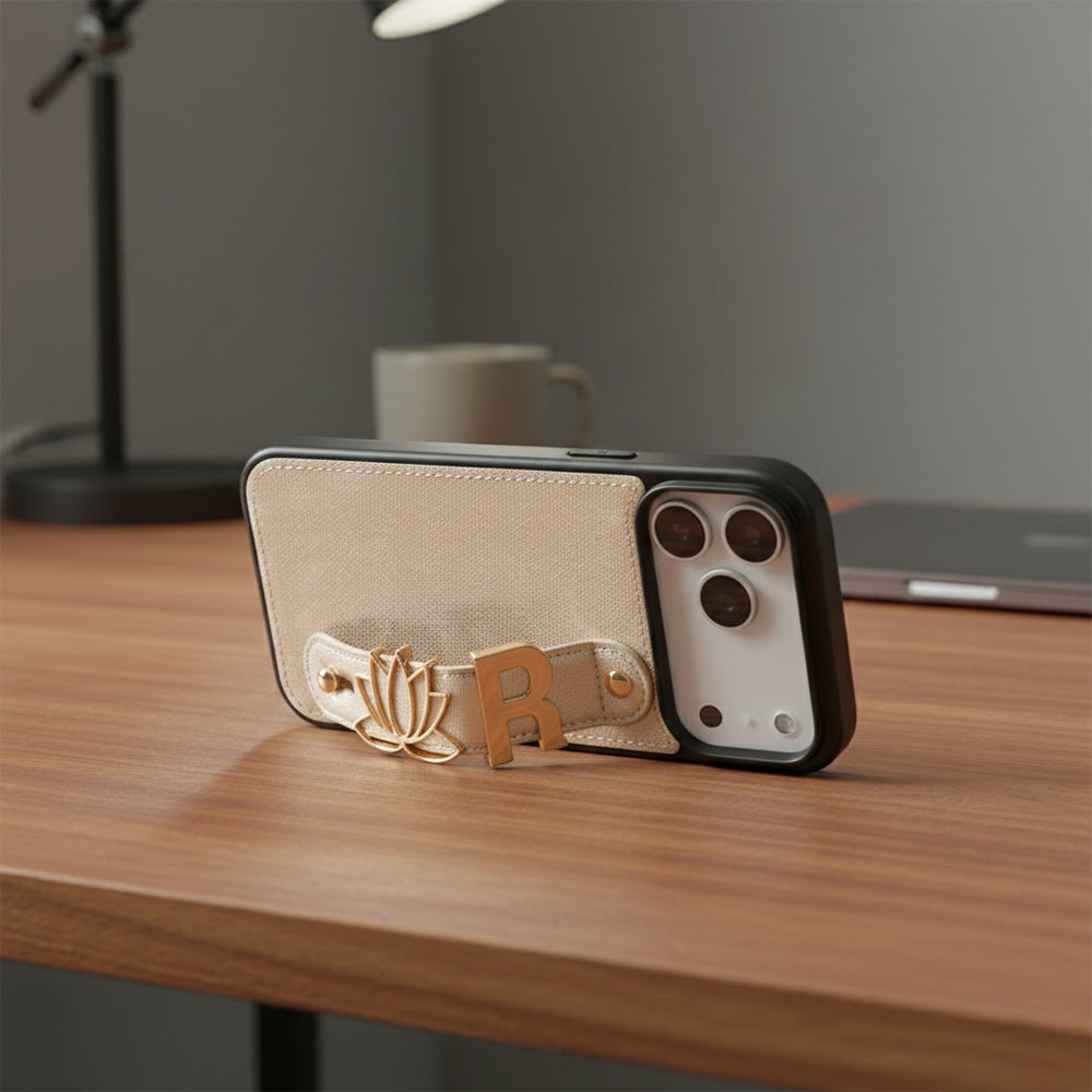 iPhone 16 Kişiye Özel Harfli Deri Telefon Kılıfı Gri