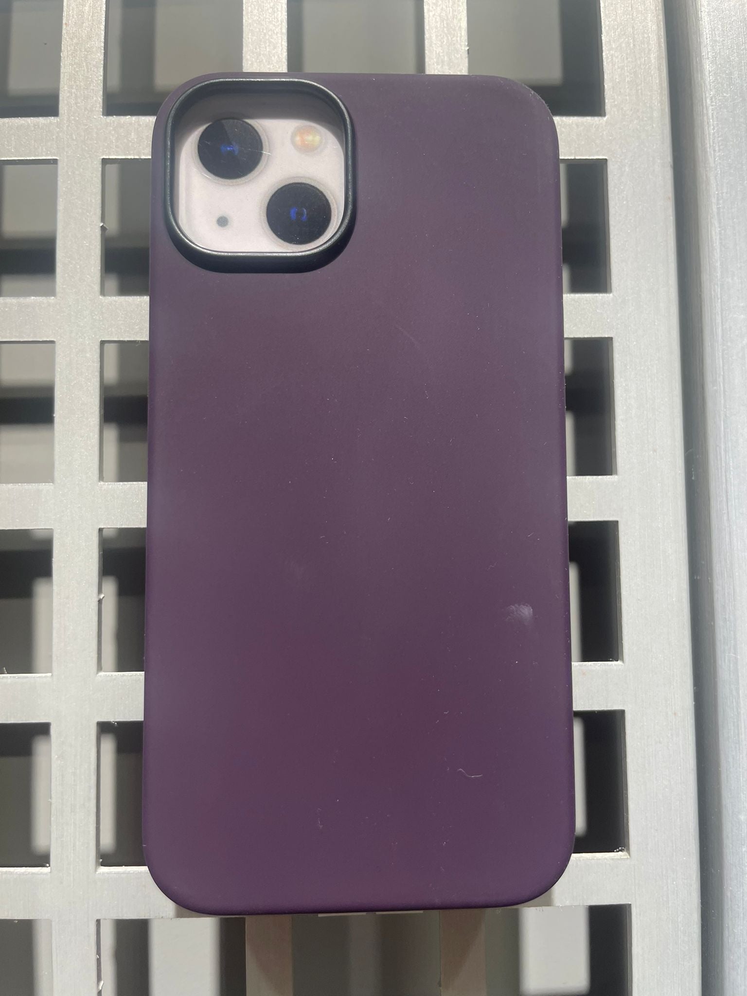 Apple iPhone 14 Silikon Magsafe Case Derin Mor