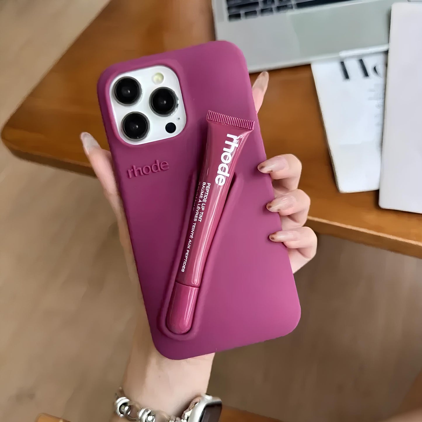 Rhode Lips Case Fuşya (Replika)