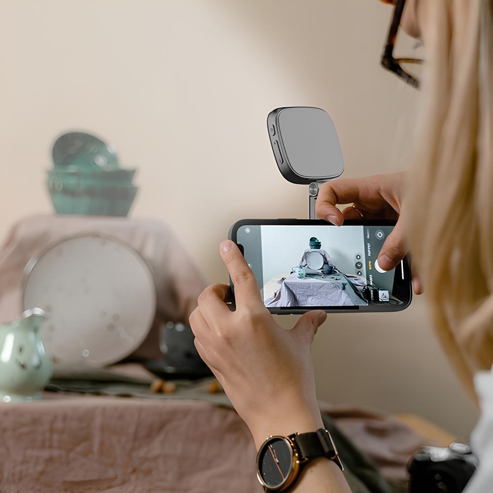 Magsafe Fonksiyonlu Ayna ve Şarj Özellikli Selfie Işığı