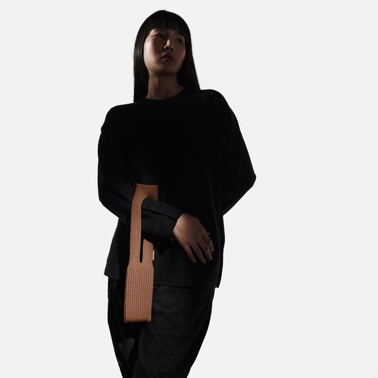 Apple iPhone Pocket Örgülü Telefon Çantası Tarçın